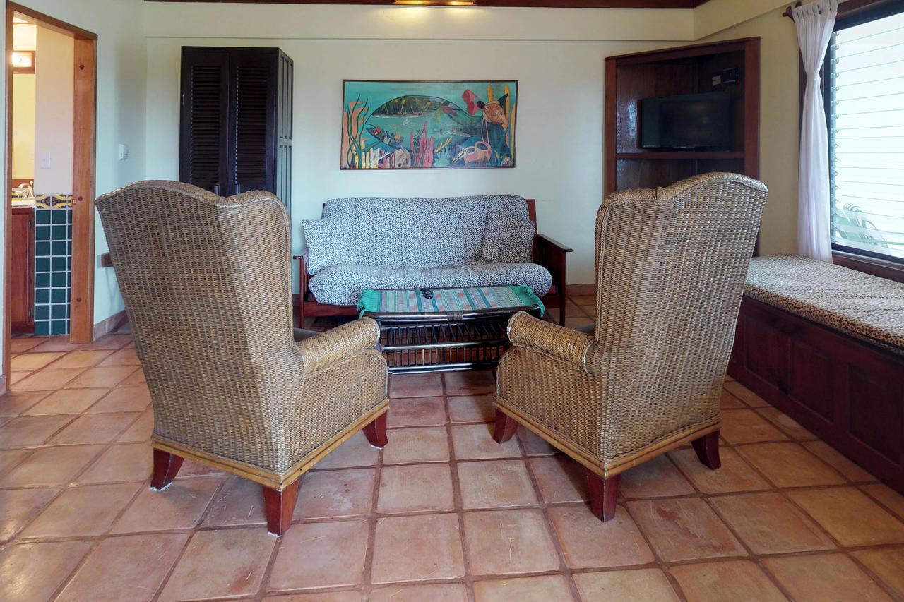 Condo #31 @ Beachside Villas Placencia Kültér fotó